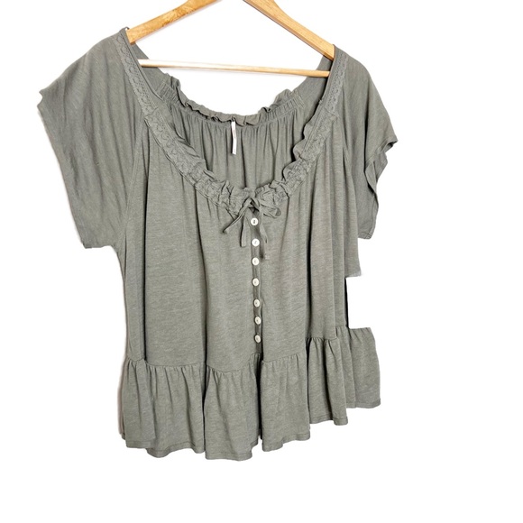 New with tag Women's Free People Army Sage Green Ruffled Button Lace Tie Blouse - Picture 3 of 16